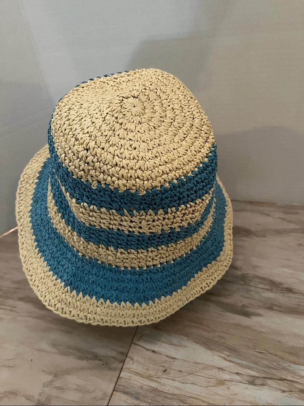 H&M Blue and Cream Striped Crochet Bucket Sun Hat Sz S
